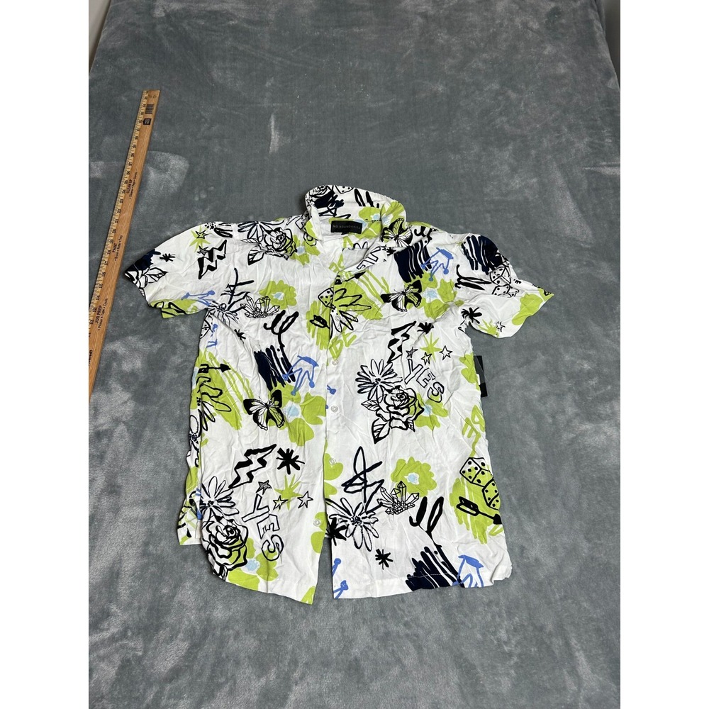 No boundaries, men's Hawaiian short sleeve button down shirt Medium White Green